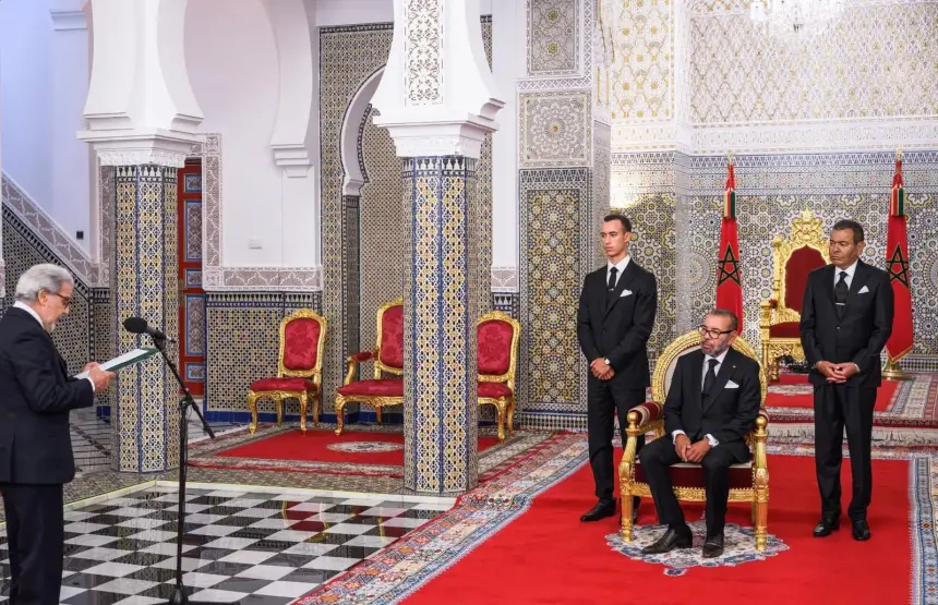 الملك محمد السـادس يستقبل والي بنك المغرب