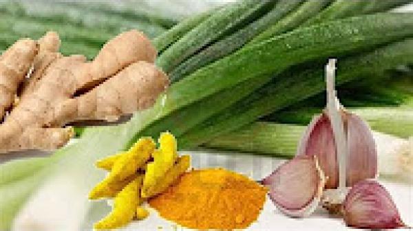 البصل والزنجبيل و الكركم و الثوم أفضل مسكنات للألم المزمن