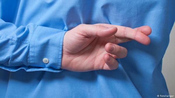 من يكذب أكثر الرجل أم المرأة؟