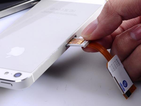 نسخ هواتف آيفون القادمة بدون شريحة!!