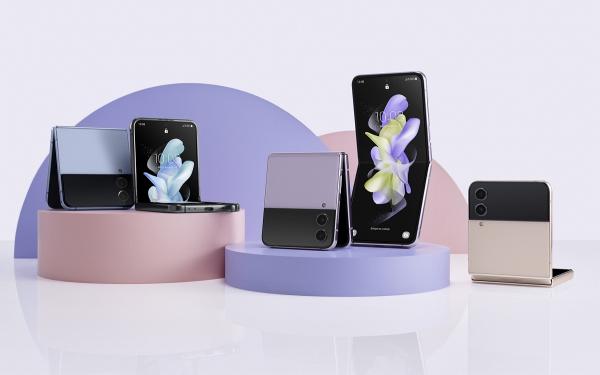 "سامسونغ" تكشف عن أحدث هواتفها القابلة للطي