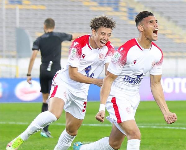 بالفيديو.. الخنوس يسجل أول أهدافه ويقود الوداد لاستعادة الصدارة