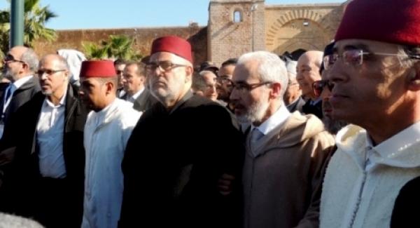 بنكيران و جطو و خليفة في طليعة المشيعين للراحل عبد الله باها في جنازة مهيبة