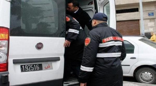 أنباء عن اعتقال برلماني بعد ضبطه متلبسا في حضن فتيات قاصرات بالحسيمة