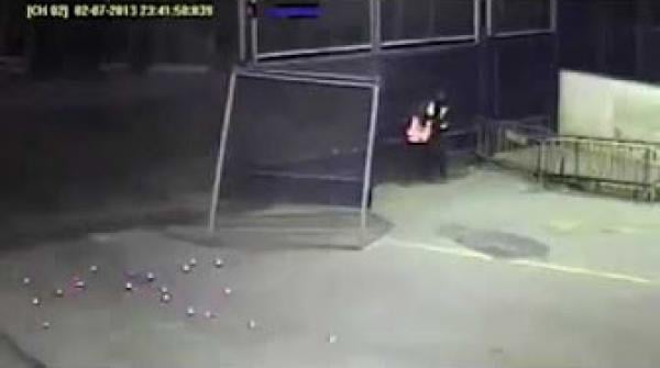 سائق متهور يصيب رجلي أمن إسبانيين في محاولة لاقتحام معبر مليلية المحتلة