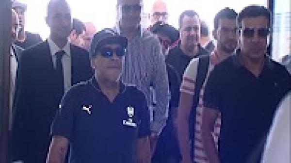 لحظة وصول نجوم العالم لمراكش للمشاركة في المباراة الاحتفالية بذكرى المسيرة الخضراء