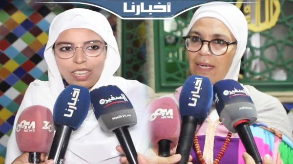 نساء كركريات من الجزائر ودول أفريقية يحتفلن بليلة المولد النبوي بحضور شيخ الطريقة "فوزي الكركاري"