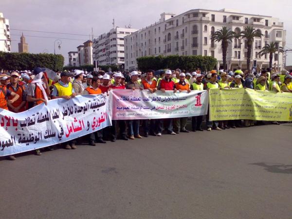 أساتذة القانون يقرون بقانونية محضر 20 يوليوز ويطالبون بنكيران بتنفيذ مقتضياته