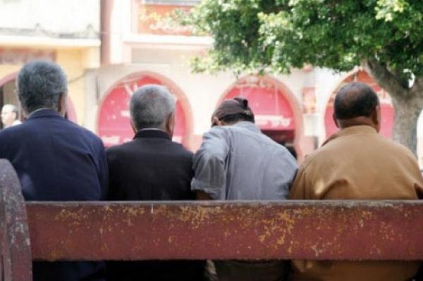 الحكومة تعد المسنين بـ 400 درهم انطلاقا من شتنبر 2022، و1000 درهم بحلول 2026