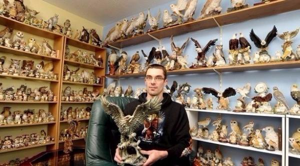 بريطاني يملأ منزله بـ 20000 قطعة زينة على شكل طيور