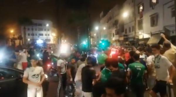 مباشر من الدار البيضاء.. احتفالات جماهير الرجاء الرياضي بمناسبة الفوز بلقب البطولة