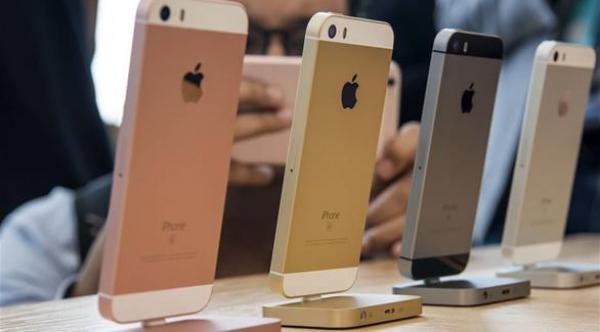 ثغرة في أجهزة آبل تسمح باختراق أجهزتها عبر رسالة واحدة