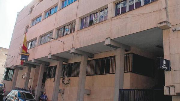 إصدار 20 شهادة سكنى لمهاجرين مغاربة وجزائريين بنفس العنوان يُعرّض صاحب منزل بإسبانيا لغرامة ثقيلة!