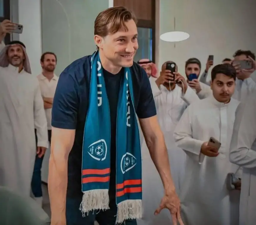 مالك نادي الخلود السعودي: "لا يوجد سبب يبرر تفوق المغرب علينا رياضياً.. إنهم لا يملكون مواردنا"