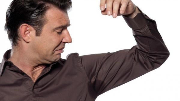 هل العرق الغزير صحي؟