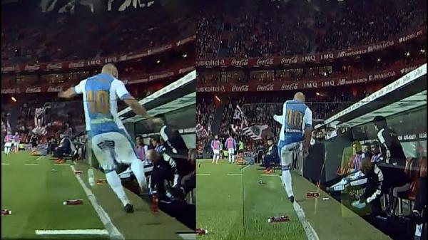 غضب و انفعال نبيل الزهر بعد تغييره أمام بيلباو