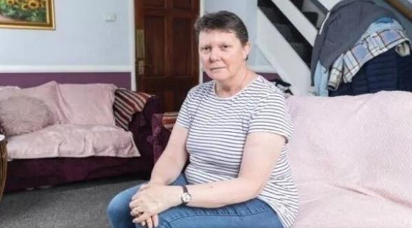 تكشتف أنها مصابة بسرطان الثدي بعد فحص روتيني لكورونا