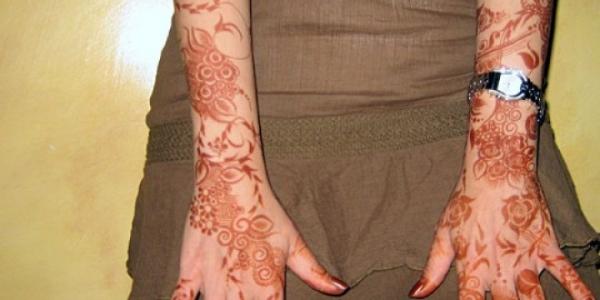 شهر واحد فقط في حق الفرنسي مصور المراكشيات في وضعيات جنسية