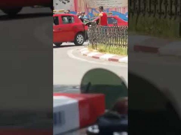 الكريساج بالسيوف وفي واضحة النهار بفاس (فيديو)