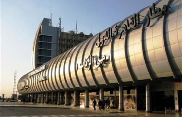 ظروف وفاة مواطنة مغربية بمطار القاهرة