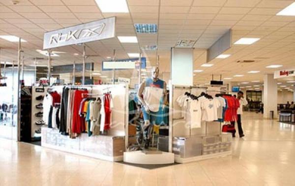 40 مليون درهم لتجهيز وعصرنة 1200 محل تجاري ونقطة بيع 