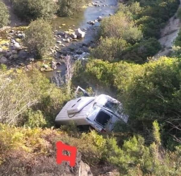 رحلة سياحية تنتهي بحادثة سير ضواحي مدينة شفشاون.. صور