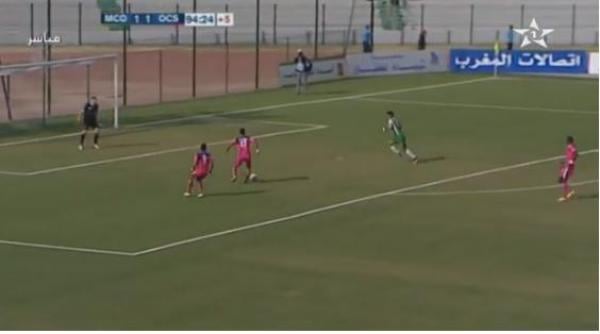 هدف يضيع بغرابة كبيرة في البطولة المغربية