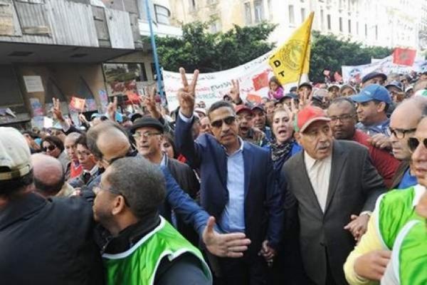 خمس مركزيات نقابية تعلن بالدار البيضاء عن تنظيم مسيرة وطنية يوم 3 أبريل المقبل