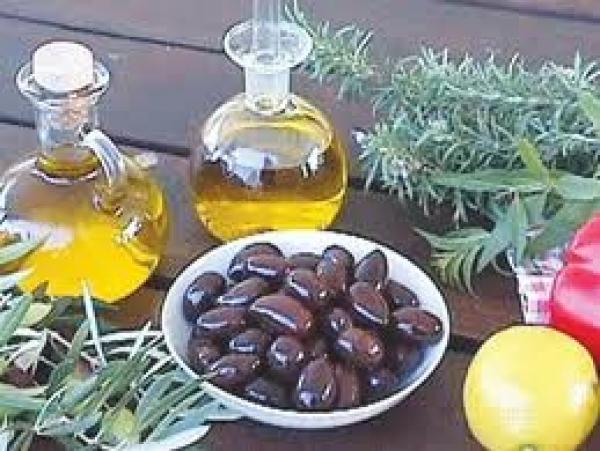 غذاء منطقة البحر المتوسط أحسن وصفة لقلب سليم 