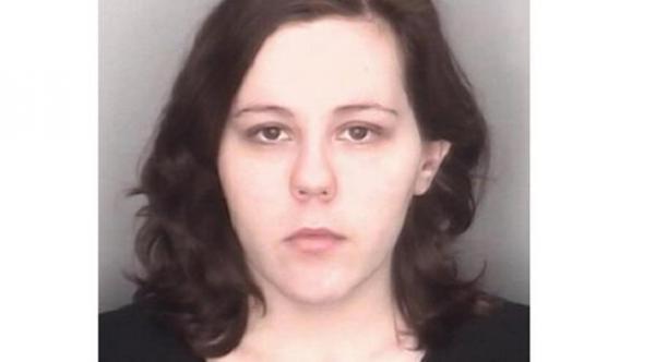  الأم القاتلة التي تخلصت من رضيعها فور ولادته (نيويورك دايلي نيوز) 