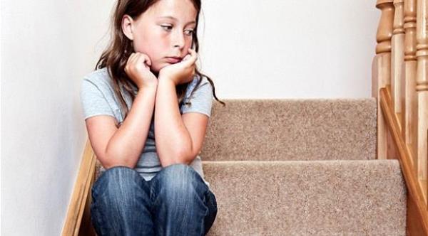 دراسة: تأثير العقاب على الأطفال أفضل من المكافآت لتغيير سلوكهم