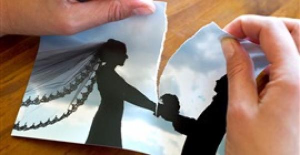دراسة: الانفصال يضر الرجل والمرأة