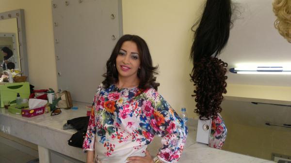 خطير :السّم في الكحل كاد يُفقد المُمثلة المغربية واعزيز بصَرها