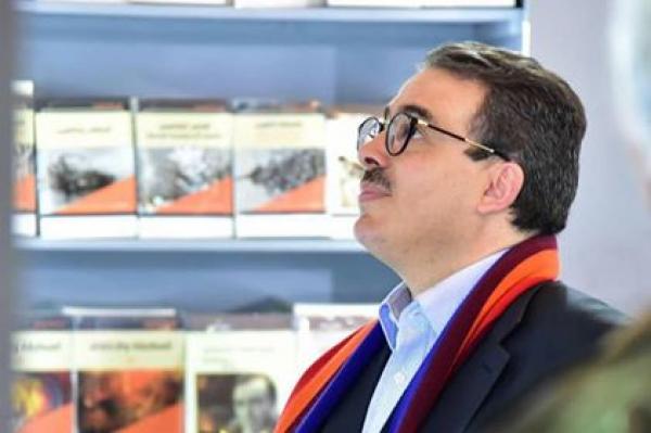 هذه هي الصحافية التي جرت "توفيق بوعشرين" لمقر الفرقة الوطنية وهذا ما كشف عنه محاموه