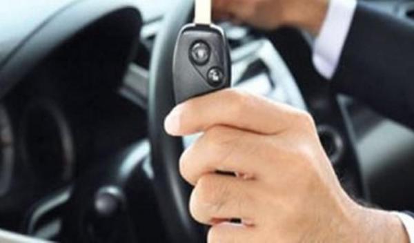 البيضاء.. الأمن يكشف تفاصيل توقيف سيارة للكراء قادمة من شمال المملكة