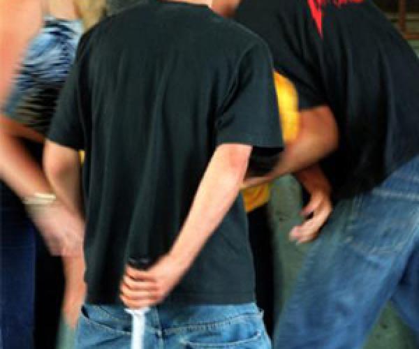 تلميذ في المستوى السادس يتعرض لطعنة بالسلاح الأبيض من طرف زميل له