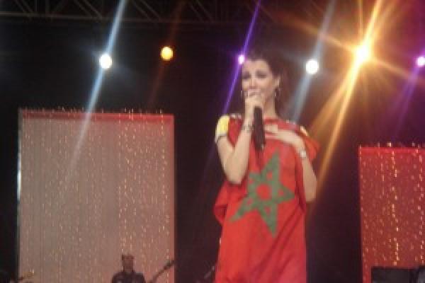 نانسي عجرم تغني بتطوان في أول حفل بعد خروجها من مستشفى الولادة