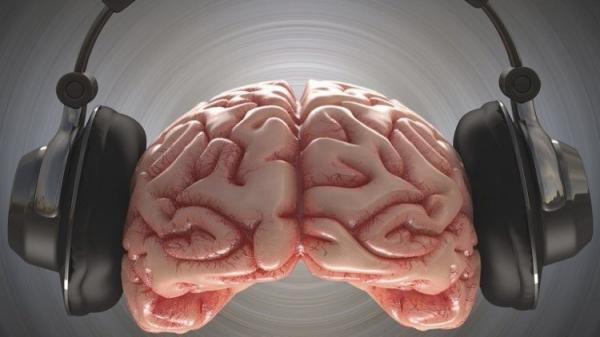 لم يجب التوقف عن الاستماع للموسيقى خلال العمل؟