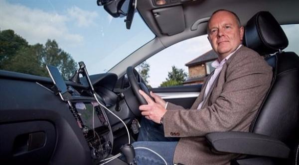 كيف تحول هذا الجرّاح إلى سائق على أوبر؟