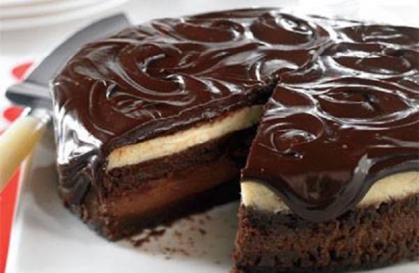 تحضير كيكة الطبقات بالشكلاط