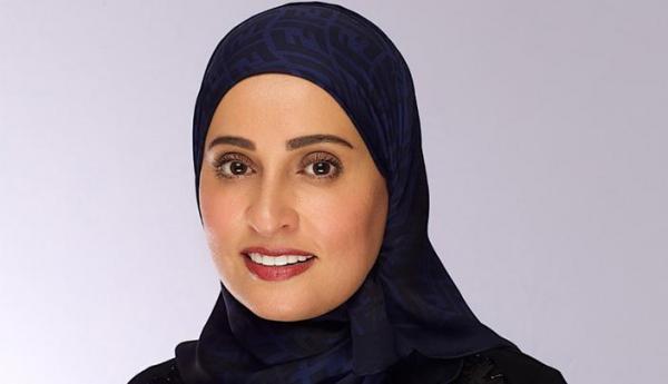 هذا ما ارتدته وزيرة السعادة الإماراتية خلال أداء اليمين! 