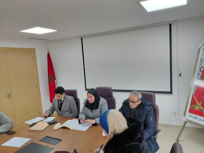 المحكمة الابتدائية بجرادة تحتضن اجتماع اللجنة المحلية للتكفل بالنساء والأطفال ضحايا العنف