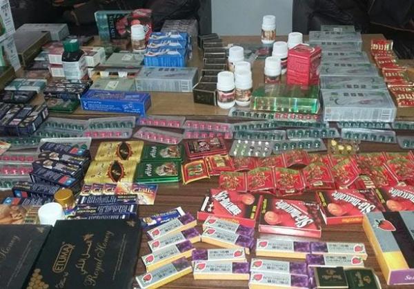 اقفال معملين سرّيين لصناعة مقوّيات جنسية للمغاربة..وحجز 7.5 طن من المواد الأولية!