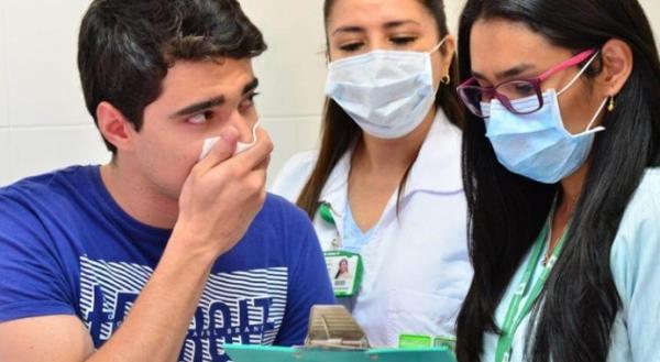 من نصدق..."الدكالي" يعلن وفاة 5 أشخاص بسبب أنفلونزا الخنازير و"الداودي" يؤكد أنه مرض عادي ولا يقتل