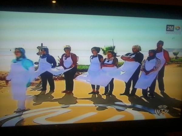 هل هي مجرد صدفة !!! اسم الجلالة موضوع على الأرض في برنامج دوزيم الجديد ماستر شيف