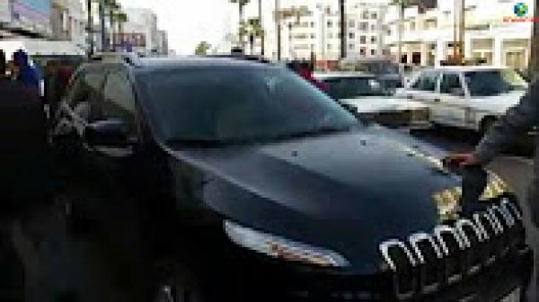 بنت لفشوش دارت مخالفة بالطوموبيل وصرفقت بوليسي بالدار البيضاء