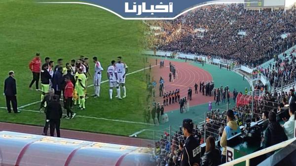 مؤسف.. جماهير الجيش الملكي تمنع رضوان جيد من دخول مستودع الملابس بين الشوطين