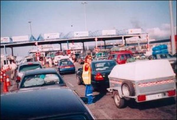 6.8 بليون دولار تحويلات المهاجرين الى المغرب