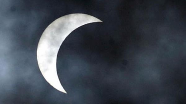 باحث فلكي: اليوم أطول نهار وأقصر ليلة في السنة