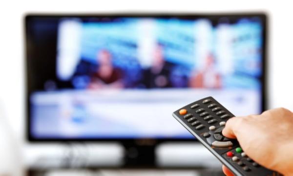 فضيحة في الجزائر.. إيقاف قناة تلفزيونية بسبب "الترويج للمثلية الجنسية" (صورة)